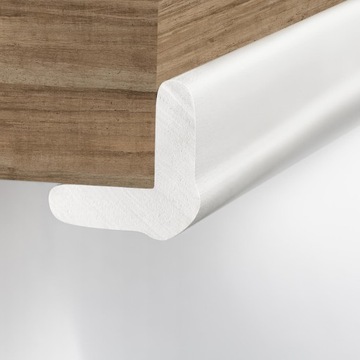 Защита угловых кромок лентами 3M REER длиной 2 м.