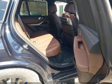 BMW X5 G05 2020 BMW X5 M50i 2020 4.4 Benzyna 523KM, zdjęcie 12