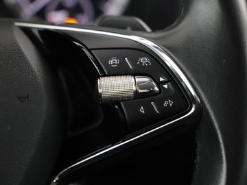 Skoda Kodiaq I SUV 2.0 TDI 150KM 2021 Skoda Kodiaq Ambition ! Tempomat Aktywny ! Hak ! P, zdjęcie 15