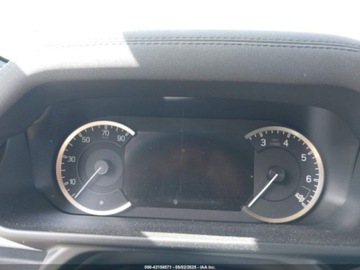 Land Rover Defender IV (L663) 2023 Land Rover Defender 110 SE 2023 3.0l 3.0 Benzyna 395KM, zdjęcie 10