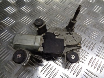 SILNICZEK WYCIERACZKI TYŁ AVENSIS T25 8513005090