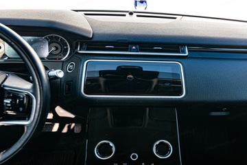 Land Rover Range Rover Velar SUV 2.0 204KM 2021 Od ręki - Land Rover Range Rover Velar 2.0 D200 mHEV Suv 204KM 2021, zdjęcie 18