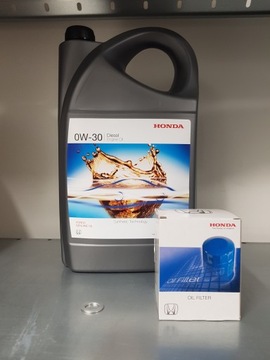 Oryginalny olej 0w30 +filtr oleju +podkładka +SMYCZ HONDA GRATIS