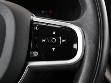 Volvo XC60 II 2022 Volvo XC 60 Kamera, Navi, Podg.fotele, Tempomat,, zdjęcie 30