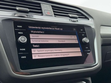 Volkswagen Tiguan II SUV Facelifting 2.0 TDI 150KM 2022 Volkswagen Tiguan Elegance, Matrix, Head-Up, Kamera, Ambiente, Asystenci, zdjęcie 32
