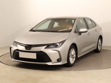 Toyota Corolla XII Sedan 1.6 Valvematic Dual VVT-i 132KM 2020 Toyota Corolla 1.6 Valvematic, Salon Polska, zdjęcie 1