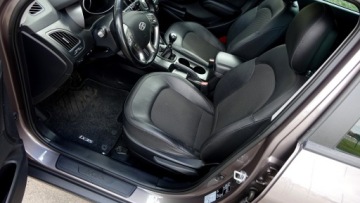 Hyundai ix35 SUV Facelifting 1.7 CRDi 115KM 2014 HYUNDAI iX35 . Klimatronik .. Ledy .. Navi . Kamera .. PDC .. Grzane Fotele, zdjęcie 3