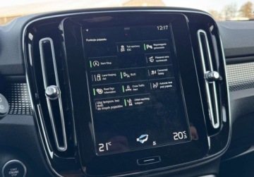 Volvo XC40 2021 Volvo XC 40 2,0 B4 197ps Hybr Multi Led Virtual Tacho Blis Skora Reling Se, zdjęcie 29