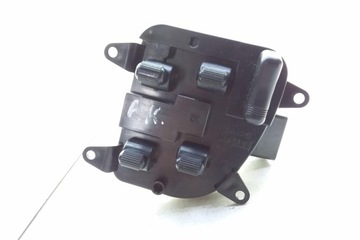CHLADIČ ELEKTRICKÉ RADIÁTORU SUBARU IMPREZA SEDAN (GC) 8240B36 1.6L
