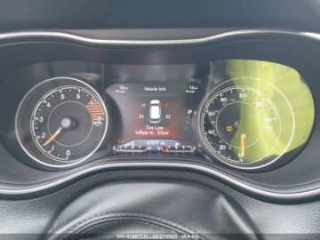 Jeep Cherokee V 2021 Jeep Cherokee 80Th Anniversary 2021 3.2l 3.2 Benzyna 271KM, zdjęcie 10