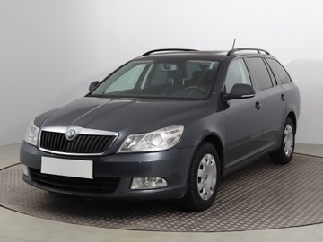 Skoda Octavia II Kombi 1.4 TSI 122KM 2011 Skoda Octavia 1.4 TSI, Salon Polska, Serwis ASO, zdjęcie 1