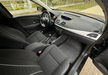 Renault Megane III Grandtour Facelifting 2013 Energy dCi 130KM 2014 Renault Megane Renault Megane 1.6 dCi Energy Zen 1.6 Diesel 130KM, zdjęcie 8