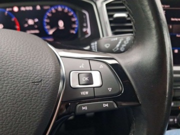 Volkswagen T-Roc I SUV 1.5 TSI ACT 150KM 2021 Volkswagen T-Roc reflektory LED navi kamera Keyless tempomat ACC pod, zdjęcie 14