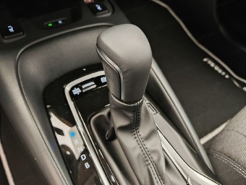 Toyota Corolla XII Sedan Facelifting 1.8 Hybrid 140KM 2025 Od ręki - Comfort 1.8 Hybrid 140KM | Podgrzewane fotele!, zdjęcie 14