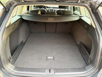 Volkswagen Passat B8 Variant 1.4 TSI BlueMotion Technology ACT 150KM 2017 Volkswagen Passat Variant Highline Full LED, zdjęcie 26