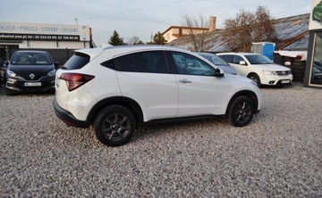 Honda HR-V II SUV 1.5 i-VTEC 130KM 2016 Honda HR-V Benzyna Panorama Klimatyzacja Kamera 1.5 Benzyna 130KM, zdjęcie 4