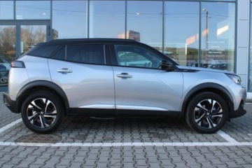 Peugeot 2008 II SUV 1.2 PureTech 130KM 2021 Peugeot 2008 GT, zdjęcie 3