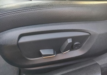 BMW Seria 5 F10-F11 Limuzyna Facelifting 528i 245KM 2016 BMW Seria 5 Super Stan 245KM xDRIVE Zobacz GWARANCJA 2.0 Benzyna 245KM, zdjęcie 28