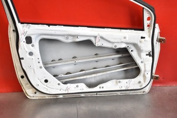 DVEŘE LEVÉ PŘEDNÍ MAZDA 2 3D 09R