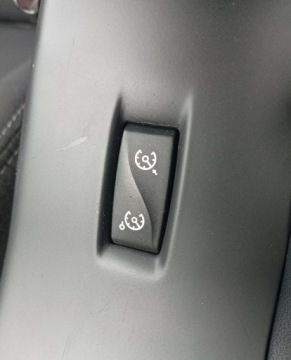 Renault Megane III Hatchback 1.6 16v 110KM 2008 Renault Megane Zarejestrowany - ubezpieczony - benzyna 1.6 Benzyna 110KM, zdjęcie 28