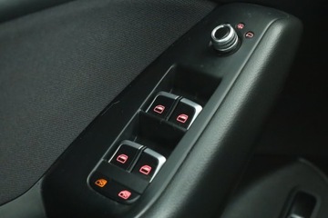 Audi Q5 I SUV Facelifting 2.0 TDI 177KM 2013 Audi Q5 2.0 TDI, Salon Polska, 174 KM, 4X4, zdjęcie 18