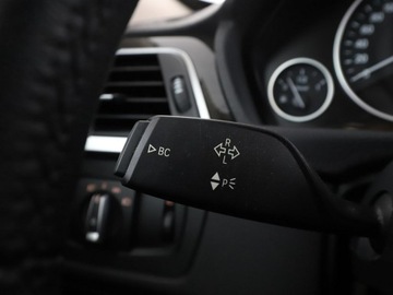 BMW Seria 3 F30-F31-F34 Limuzyna Facelifting 2.0 318d 150KM 2017 BMW 318 2.0d GT Luxury Line Panorama Navi Tempomat, zdjęcie 32