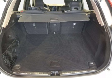 Volvo XC60 II 2021 Volvo XC 60 VAT 23 Momentum 2.0B4 mHEV 197KM Automat 2021 r., Salon PL, I, zdjęcie 10
