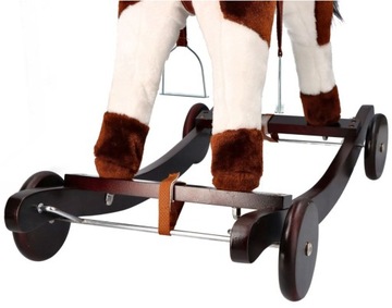 ИНТЕРАКТИВНАЯ ЛОШАДЬ НА КАЧАЮЩИХСЯ НАШИВКАХ Полозья ДЕРЕВЯННЫЕ КОЛЕСА ПУШЕР ЗВУКИ ШАРФ