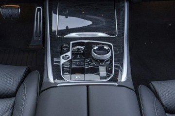 BMW X5 G05 SUV Facelifting 3.0 30d 298KM 2025 BMW X5 xDrive30d Dostępne od ręki!, zdjęcie 16