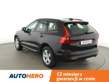 Volvo XC60 II 2021 Volvo XC 60 FV23% Momentum automat B4 AWD navi PDC, zdjęcie 3