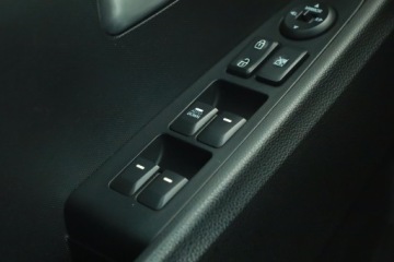 Kia Sportage III SUV 1.7 CRDi 116KM 2012 Kia Sportage 1.7 CRDi, Navi, Klima, Tempomat, zdjęcie 14