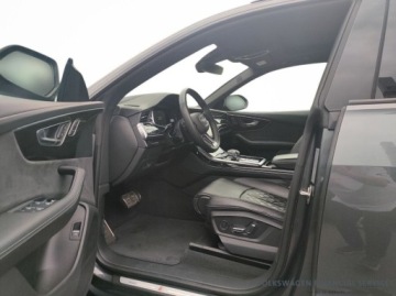 Audi Q8 SUV 3.0 50 TDI 286KM 2023 Audi Q8 pneumatyka, dach panoramiczny, BO, kamery 360, head up, aktywny te, zdjęcie 4