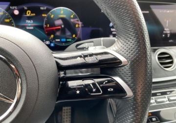 Mercedes Klasa E W214 Sedan 2.0 220d 197KM 2023 Mercedes-Benz Klasa E 220 d 4Matic 9G-TRONIC Avantgarde 2.0 Diesel 197KM, zdjęcie 21