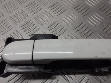 KLIKA PRAVÁ PŘEDNÍ VNĚJŠÍ NISSAN NOTE E11 1.4 242275