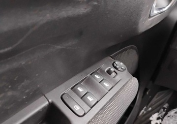 Citroen C3 Aircross  I 2018 Citroen C3 Aircross 2018r, 1.2 Benzyna. Uszkodzony prawy przod i lewy tyl., zdjęcie 9