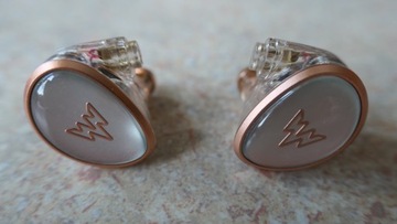 Наушники-вкладыши IEM Whizzer Kylin HE01 как новые