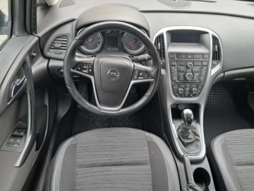 Opel Astra J Sedan 1.4 Turbo ECOTEC 140KM 2016 Opel Astra 1.4 T, Salon Polska, 1. Właściciel, zdjęcie 1