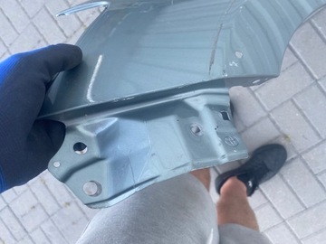 BLATNÍK LEVÝ PŘEDNÍ TOYOTA RAV4 III EU