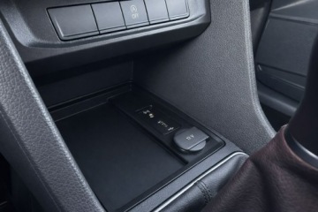 Volkswagen Caddy IV Kombi Maxi 2.0 TDI SCR BlueMotion Technology 102KM 2017 Volkswagen Caddy Polski salon! 1 Ręka, 7 osób!, zdjęcie 22