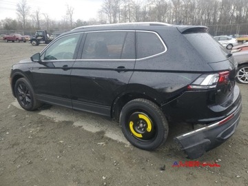 Volkswagen Tiguan II 2022 Volkswagen Tiguan 2022r,2,0L SE 4X4 2.0 Benzyna 184KM, zdjęcie 3