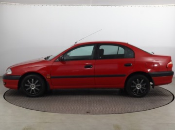 Toyota Avensis I Sedan 1.6 110KM 2001 Toyota Avensis 1.6 VVT-i, Salon Polska, Klima, zdjęcie 2