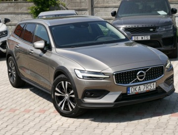 Volvo 2019 Volvo V60 CC AWD Pro Pamięć ACC skóra Komforty Blis Diody Keyles LKA Winter, zdjęcie 38