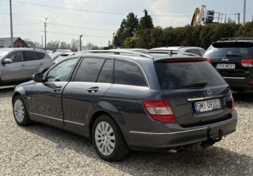 Mercedes Klasa C W204 2007 Mercedes-Benz Klasa C 2007r. 2.1 Diesel 170KM, zdjęcie 3