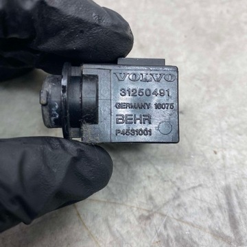 SENZOR JAKOST VZDUCHU VOLVO 31250491