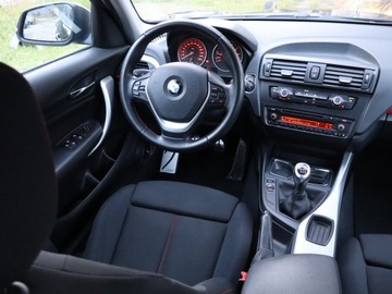 BMW Seria 1 F20-F21 Hatchback 5d 116i 136KM 2012 BMW 1 116i, Serwis ASO, Klima, Parktronic, zdjęcie 6