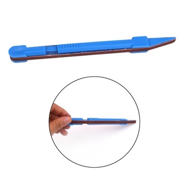 Инструмент для выравнивания концов ладов гитары, напильник.