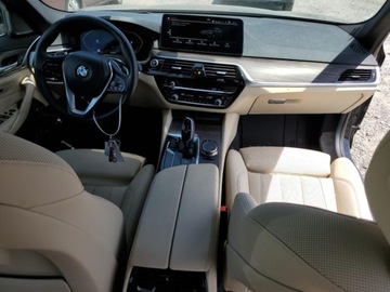 BMW Seria 5 G30-G31 2022 BMW Seria 5 530xi 2022 2.0l 2.0 Benzyna 248KM, zdjęcie 8