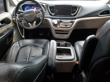 Chrysler Pacifica II 2021 Chrysler Pacifica Chrysler Pacifica Touring L FWD 3.6 Benzyna 287KM, zdjęcie 7