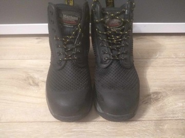 Dr. Martens Calamus 39