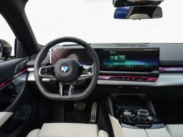 BMW Seria 5 G90-91 2026 BMW Seria 5 540d xDrive Sport Sedan 3.0 (303KM) 2026, zdjęcie 7